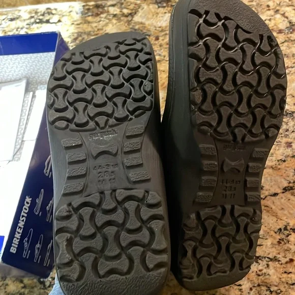 Birkenstock Clogs - Picture 7 of 7